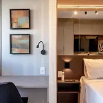 Studio 16º Andar Com Piscina Aquecida E A/C